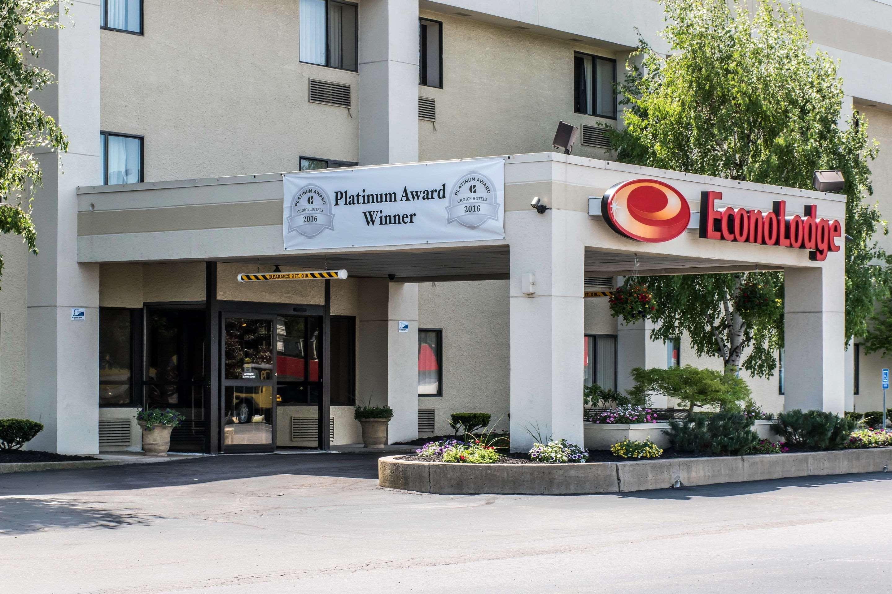 Quality Inn Arena Wilkes-Barre Exterior foto